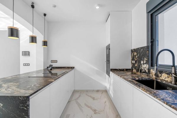 Chalet en avenida de La Costa Azul, 64