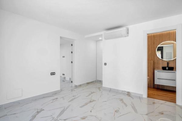 Chalet en avenida de La Costa Azul, 64