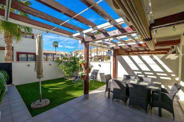 Chalet adosado en Av. Jerez de la Frontera - Lagunas de Sol s/n