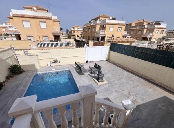 Chalet en Ciudad Quesada