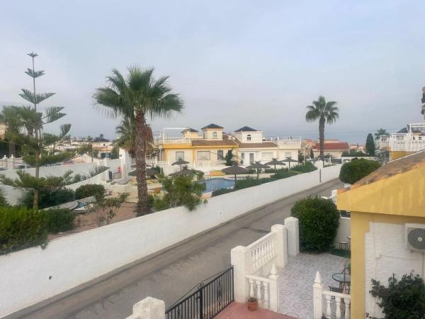 Chalet adosado en calle Pico de la Panocha, 4