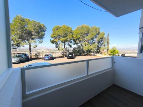 Estudio en calle Thader