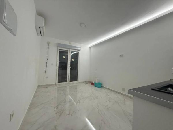 Estudio en calle Thader