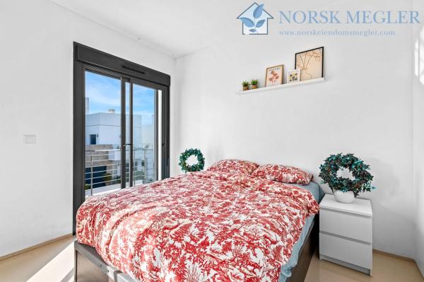 Chalet pareado en avenida Jerez de la Frontera s/n