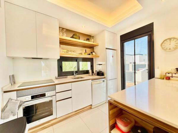 Chalet en calle Numero 5, 30