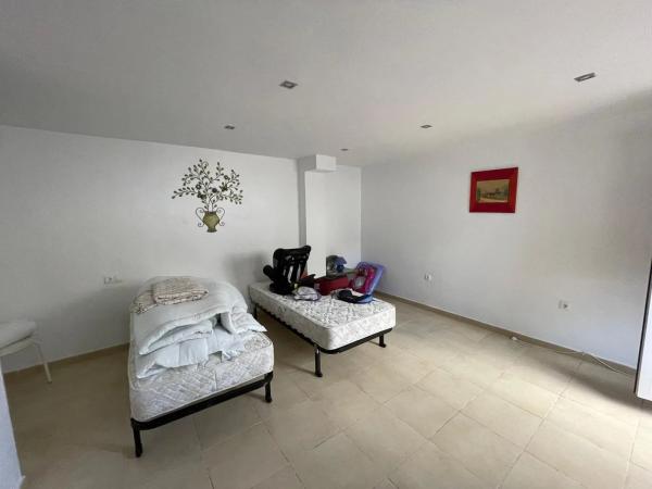 Chalet pareado en calle Pico de la Hoz, 3