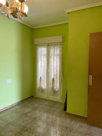 Chalet adosado en calle Costa de la Luz, 32