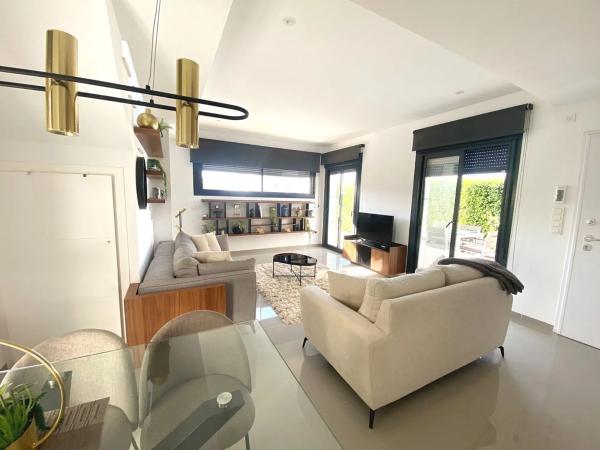 Chalet pareado en avenida de Zamora