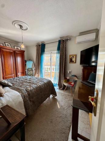 Chalet adosado en avenida Antonio Quesada