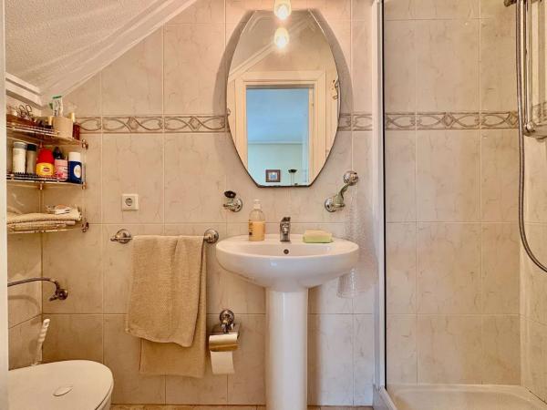 Chalet adosado en avenida Antonio Quesada