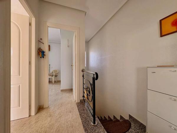 Chalet adosado en avenida Antonio Quesada