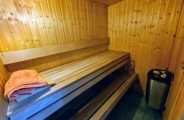 Chalet en calle de los Almendros, 41