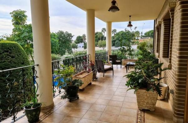 Chalet en calle de los Almendros, 41