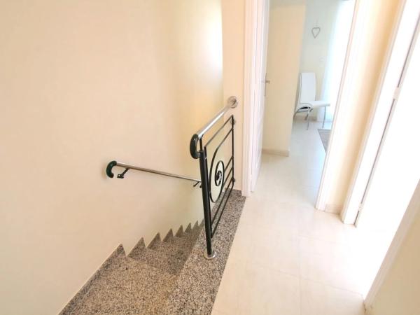 Chalet adosado en avenida de Salamanca