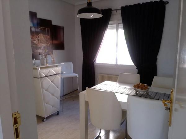 Chalet adosado en calle Trinquete