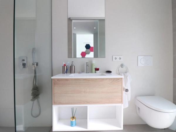 Casa independiente en calle Sierra de Grazalema, 372 -366