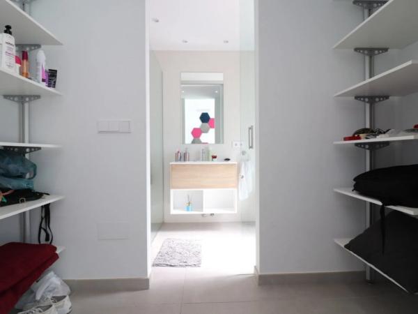 Casa independiente en calle Sierra de Grazalema, 372 -366