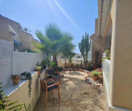 Chalet pareado en Pd Sector-i