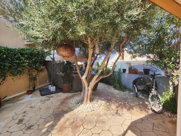 Chalet pareado en Pd Sector-i