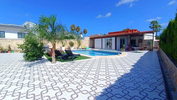 Chalet en Ciudad Quesada