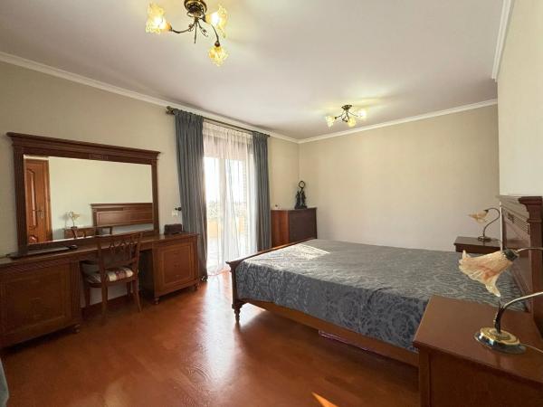 Casa independiente en CL Almendros