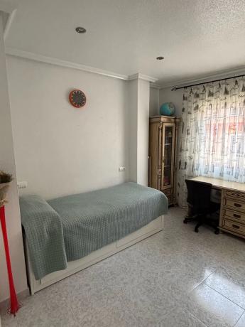 Piso en avenida de Alicante, 8