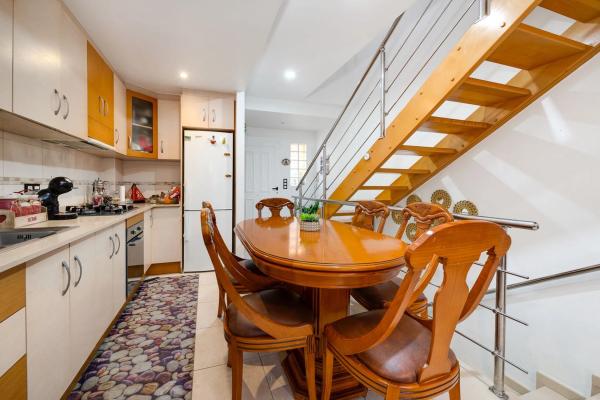 Chalet adosado en calle Rojaleros Ausentes, 33