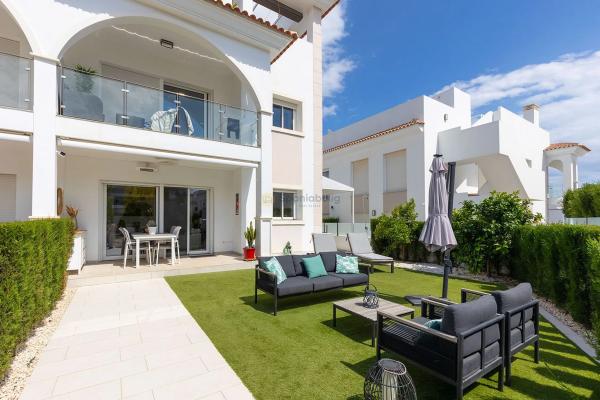 Piso en avenida del Salvador, 55