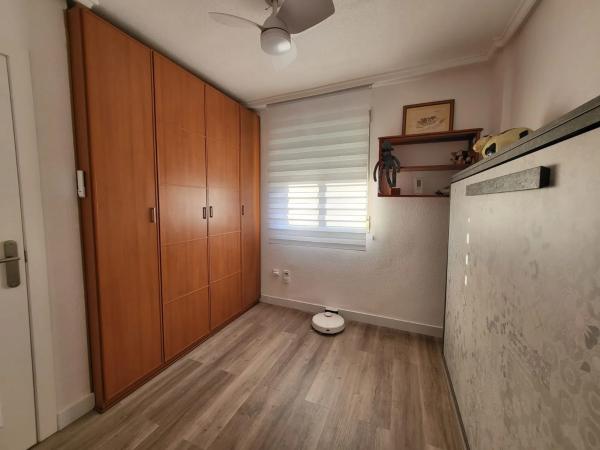 Chalet adosado en calle Cangas