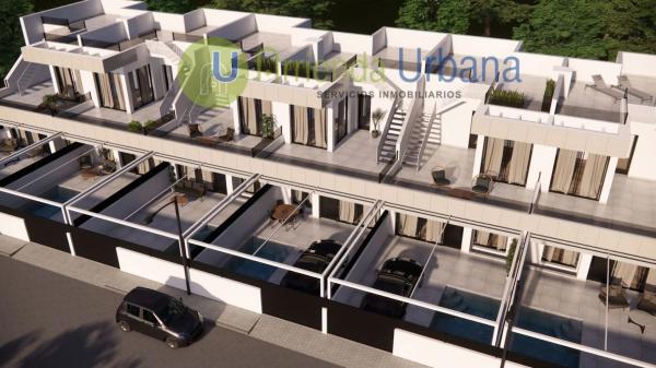 Chalet adosado en calle Orihuela