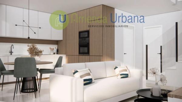 Chalet adosado en calle Orihuela