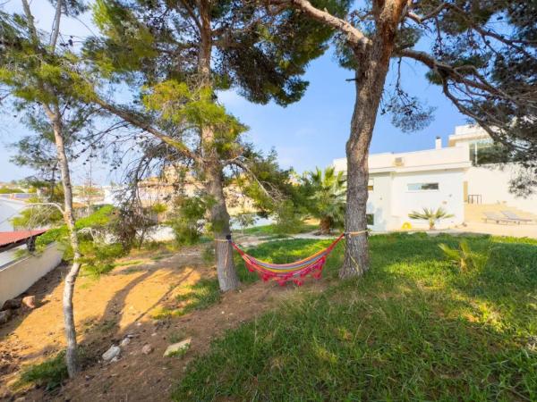 Chalet en avenida de las Naciones