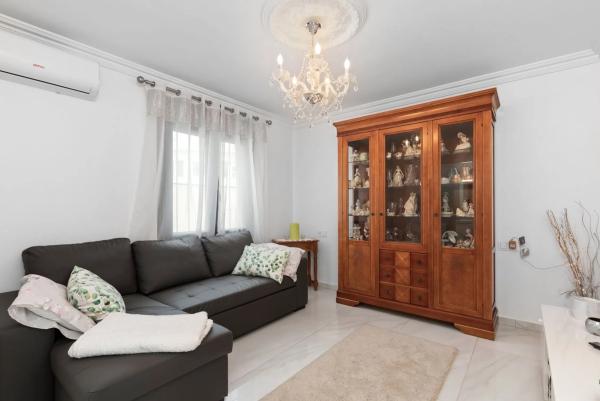 Chalet en calle León, 3