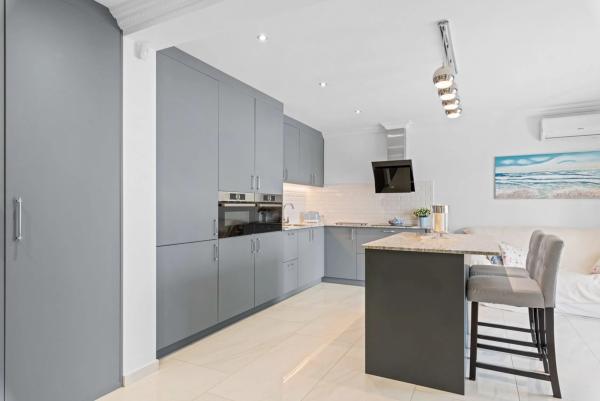 Chalet en calle León, 3