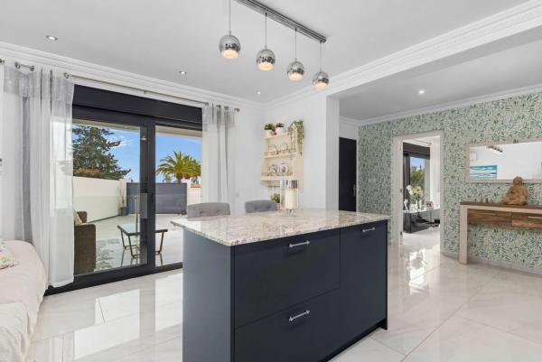 Chalet en calle León, 3