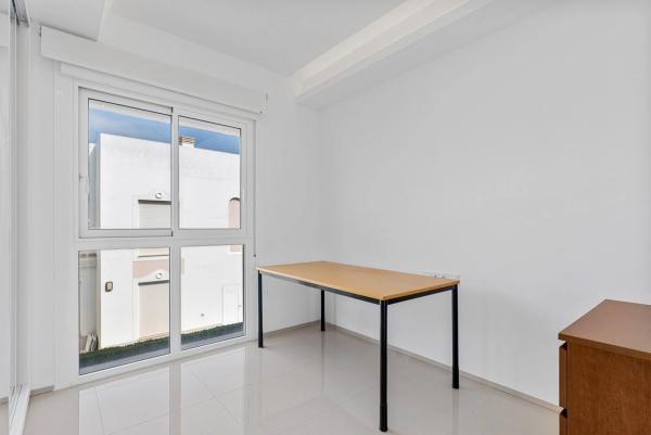 Piso en avenida de Málaga