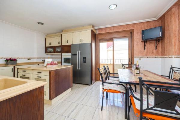 Chalet adosado en Cortés Valencianas, 33