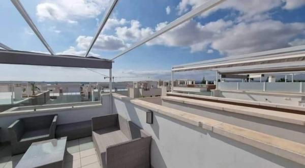 Chalet adosado en calle Numero 5