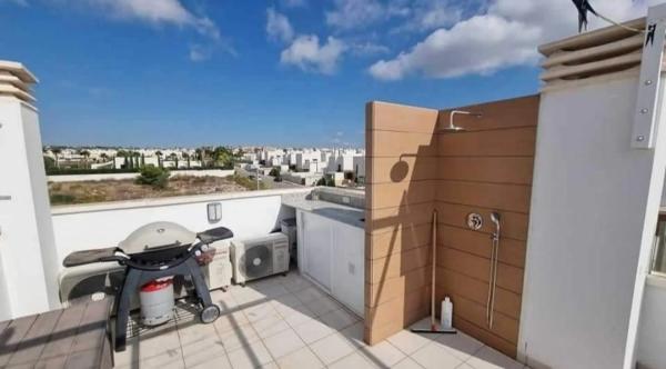 Chalet adosado en calle Numero 5