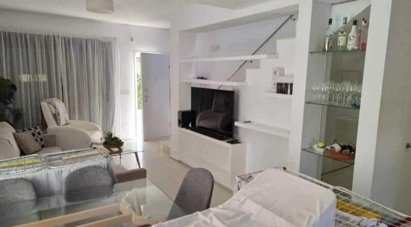 Chalet adosado en calle Numero 5