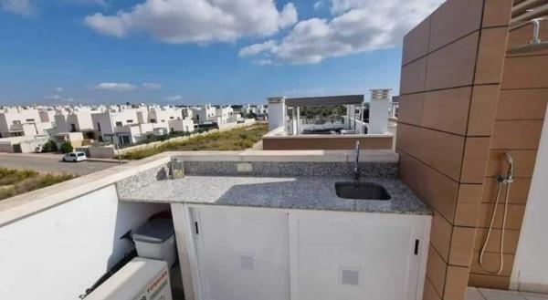 Chalet adosado en calle Numero 5