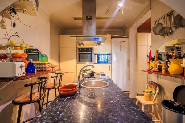 Chalet adosado en calle Costa Tropical, 2