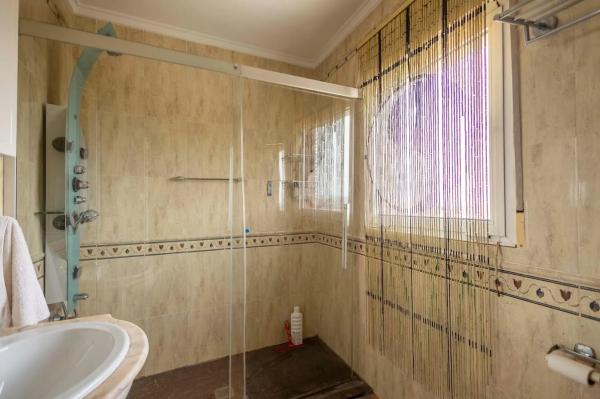 Chalet adosado en calle Costa Tropical, 2