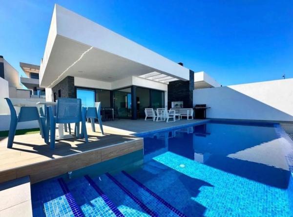 Chalet pareado en avenida del Recorral, 139