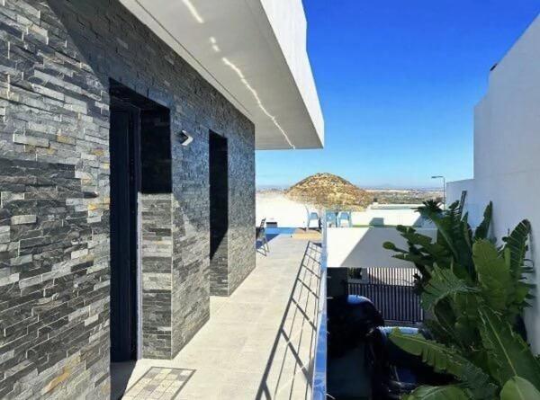 Chalet pareado en avenida del Recorral, 139