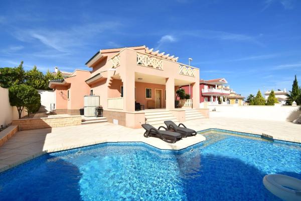 Chalet en Ciudad Quesada