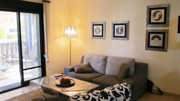 Chalet pareado en calle Pamplona