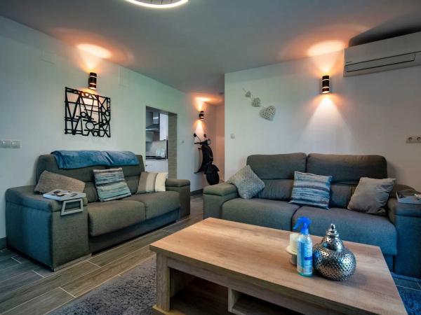 Casa independiente en avenida de l'Albir, 56