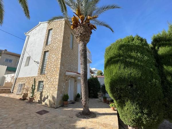 Casa independiente en calle els Lleons s/n