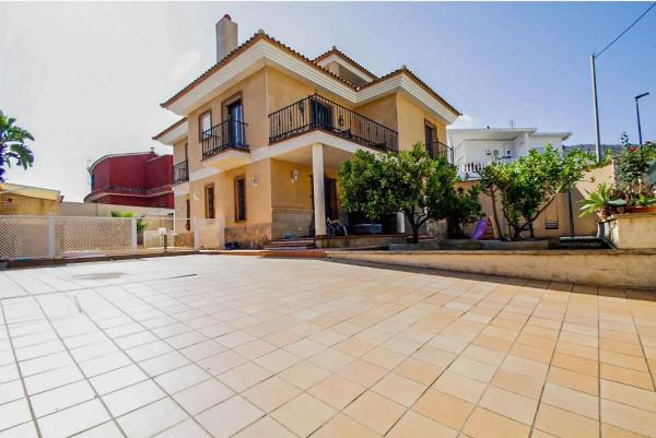 Casa independiente en calle la Cabanya, 9